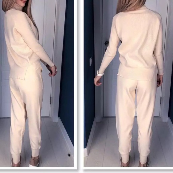 Two Piece Knitted Turtleneck Tracksuit Loungewear - Picture 11 of 16